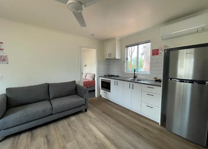 Cobar Caravan Park