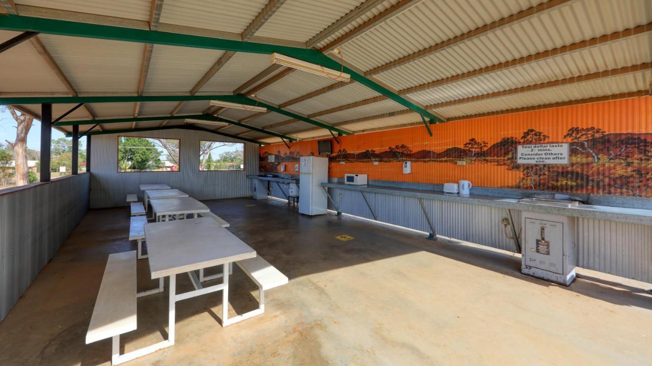 Cobar Caravan Park Hotel Cobar
