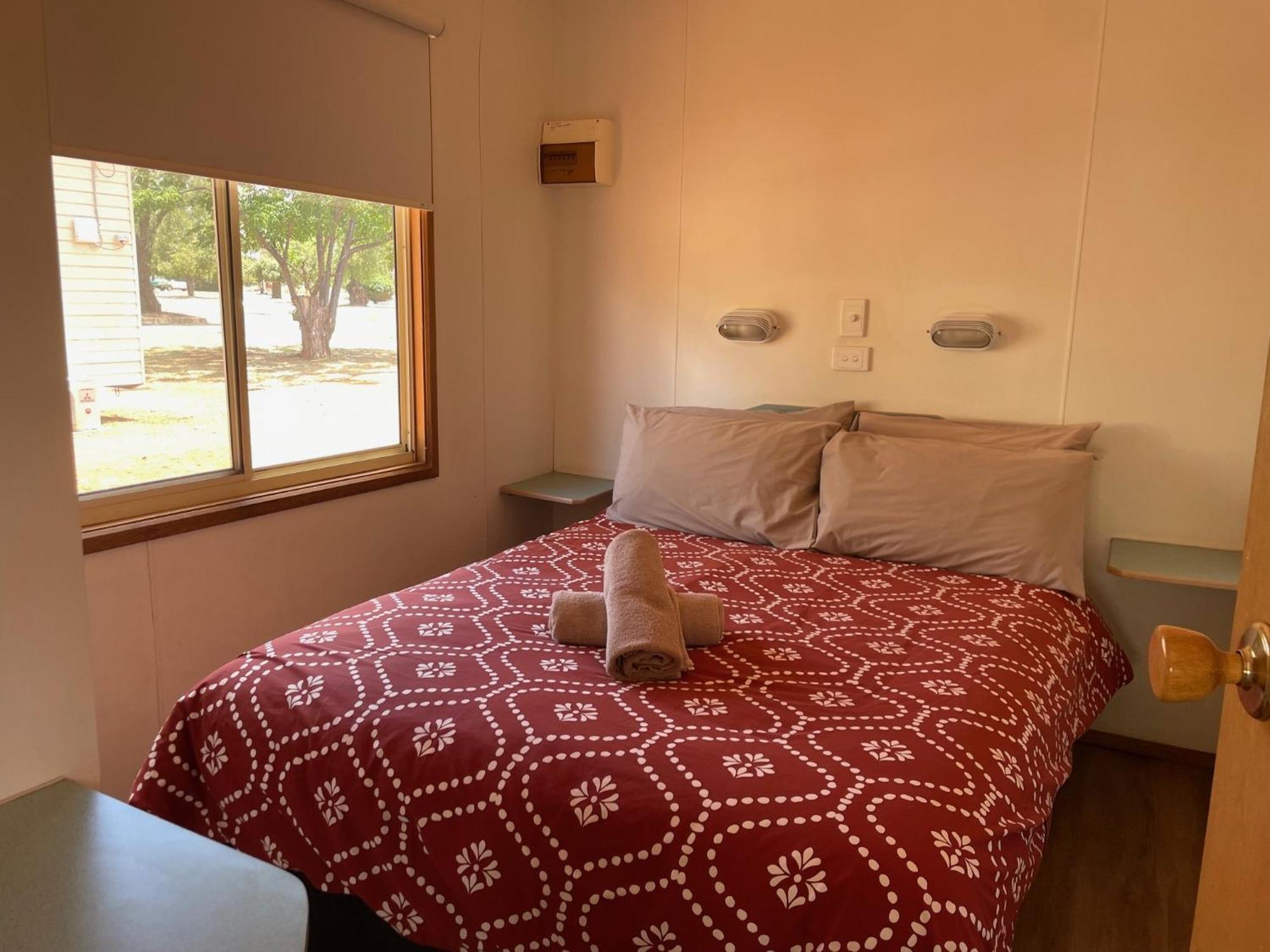 Cobar Caravan Park Hotel Cobar