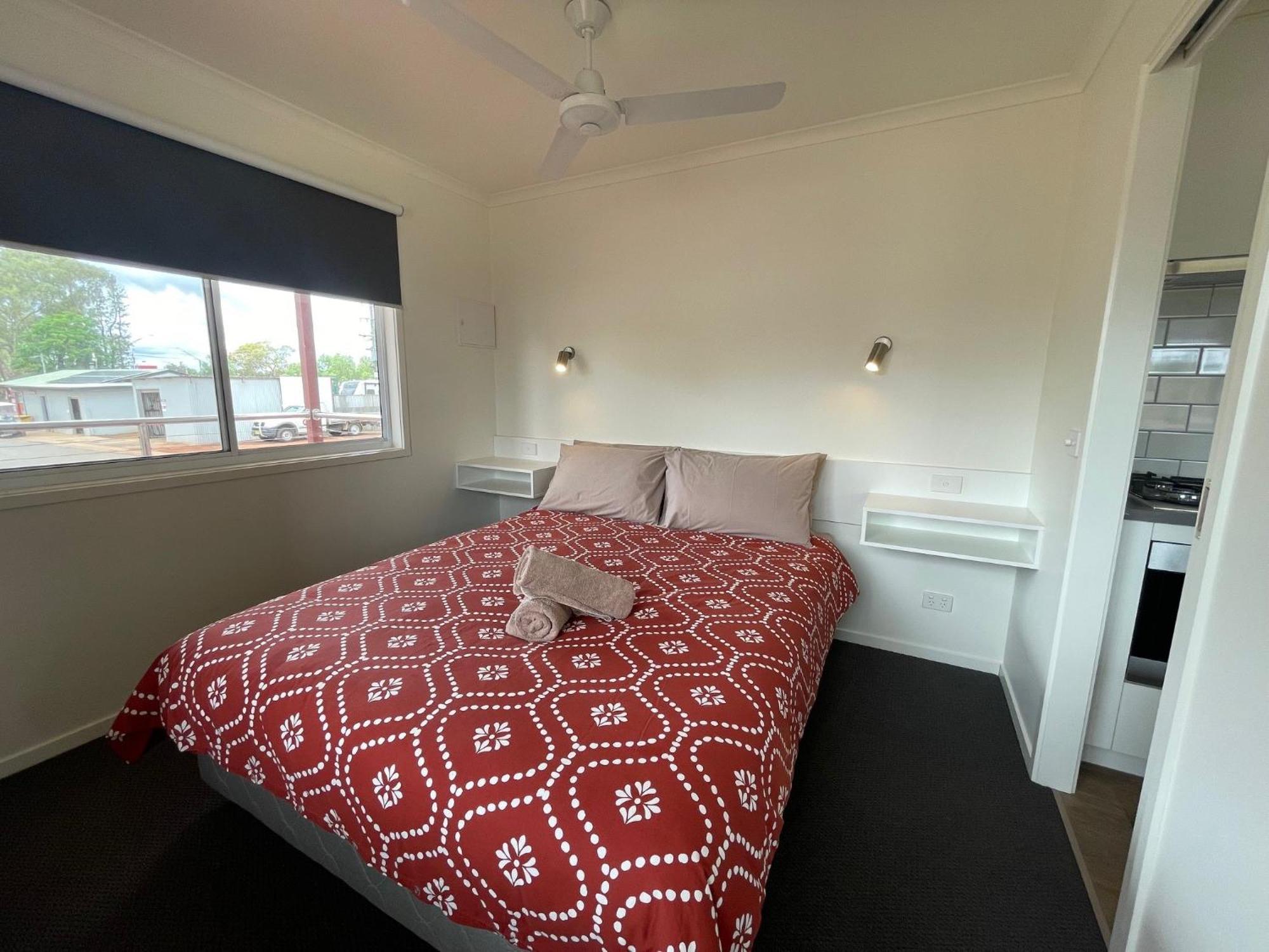 Cobar Caravan Park Hotel
